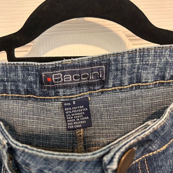 NWOT Baccini Maxi Raw Hem Women’s Jean Skirt w Pockets

Size 8

NWOT - Picture 5 of 9